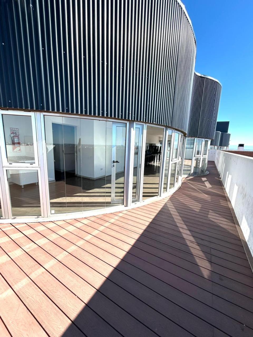 Torres H Apartment